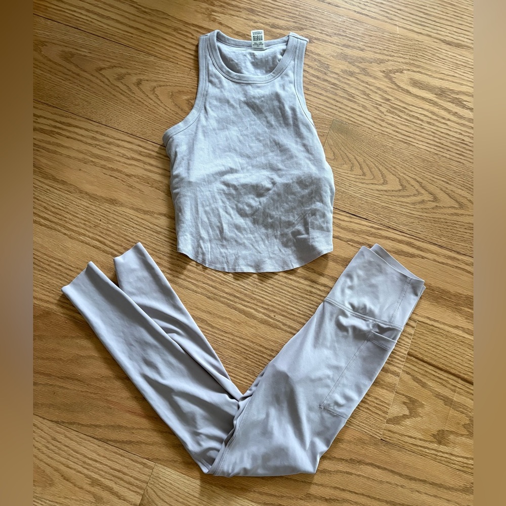 Light purple leggings and tank set
